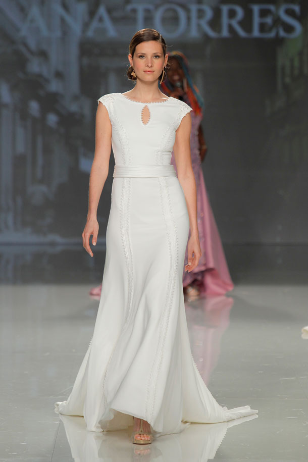ilovebrides.pt Ana Torres 2018 Barcelona Bridal Fashion Week 2017
